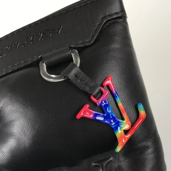 LOUIS VUITTON Monogram Embossed Pochette A4 M68775 Clutch bag - Picture 6 of 11